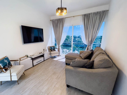 Renta Larga Penthouse Hard Rock Punta Cana (coral Bay), 2 Dormitorios