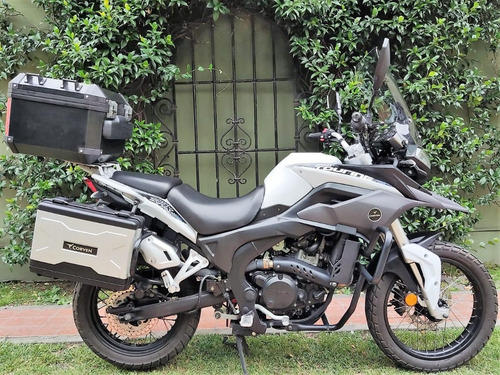 Imagen 4 de 25 de Corven 250 Touring