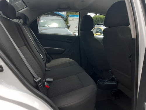 Imagen 7 de 15 de Chevrolet Aveo Ls 2018