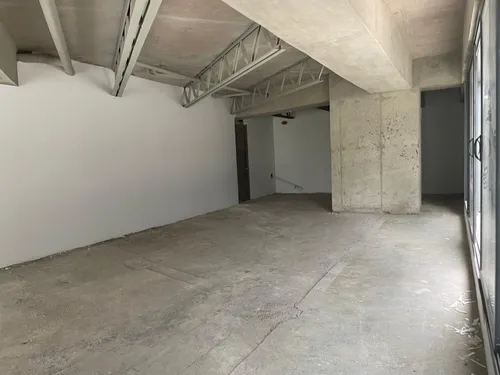 Local En Arriendo/venta En Chico Norte. Cod A1016063