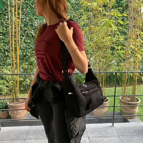 Imagen 3 de 5 de Bolsa Sundar Martina Originales Crossbody Negra