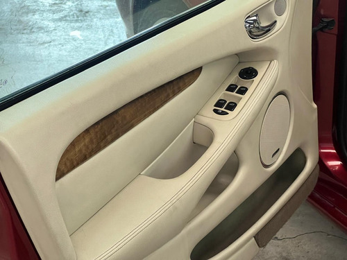 Jaguar X-Type 2.5 V6 At