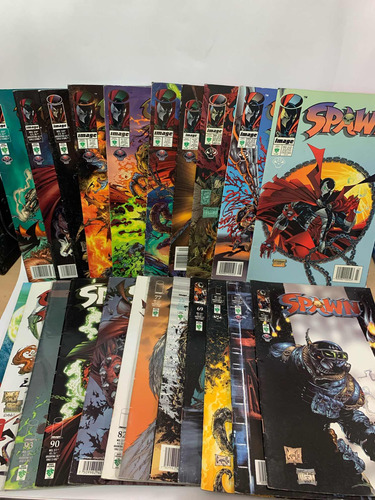 Spawn Comic Vid Paquete Con 22 Cómics (Usado)