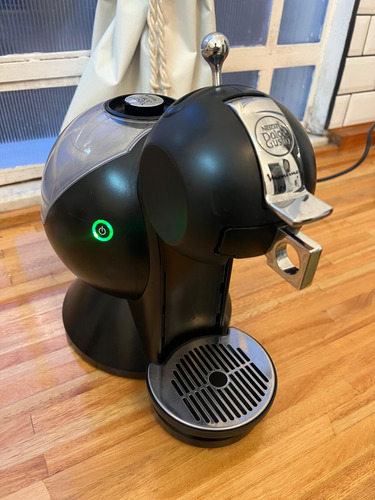 Cafetera Nescafé Moulinex Dolce Gusto (usado) Negro (Usado)