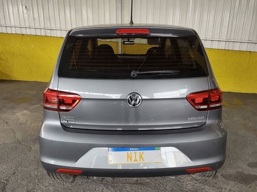 Imagem 4 de 8 de Volkswagen Fox 1.6 Msi Total Flex Connect 4p I-motion