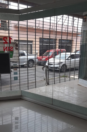 Imagen 3 de 6 de Venta De Local En Mitre 166, Lujan