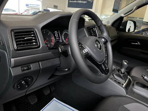 Imagen 10 de 15 de Vw Amarok Comfortline 4x2 Manual Stock Fisico Nd
