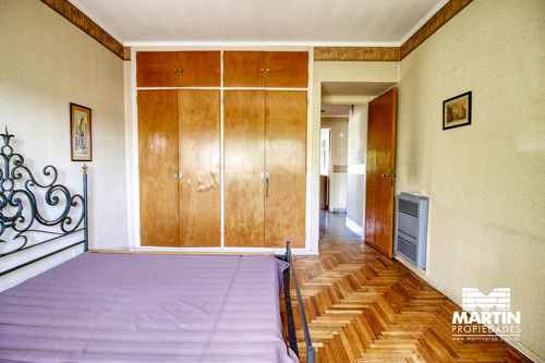 Casa Ph Dpto En Venta En Olivos 4 Ambientes. Apto Multiples Usos. Lote 4.33x27