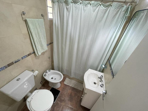 Imagen 15 de 18 de En Venta Departamento 2 Ambientes En Planta Alta Con Cochera