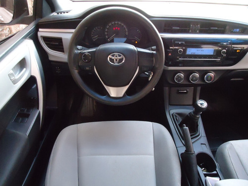Unico Dueño. Kilómetros Reales. Vendo Toyota Corrolla 2014.