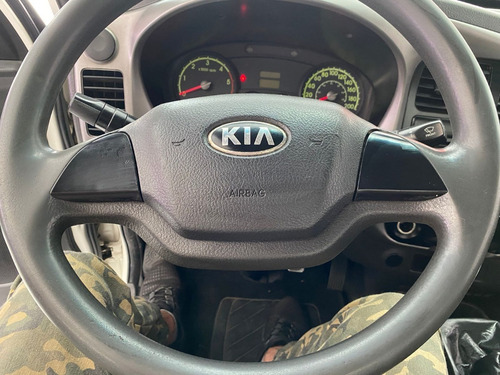 Imagem 11 de 13 de Kia/bongo Uk 2500 - Hd Sc - 2015 - Branco - Único Dono