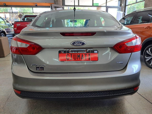 Imagen 5 de 15 de Ford Focus 1.6 S 4 Puertas. Año 2014. Excelente Estado