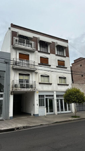 Venta Departamento 1 Dormitorio Naposta Con Cochera