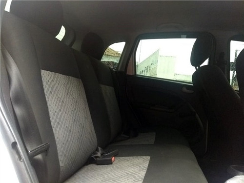 Ford Fiesta 1.0 Rocam Se Plus Hatch 8v Flex 4p Manual