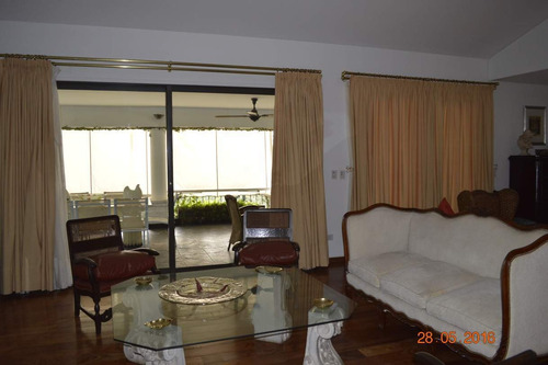 Casa En Venta Villa Allende