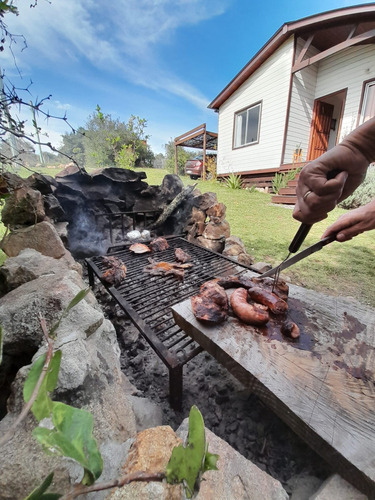 Cabaña En Villa Serrana , Totalmente Equipada
