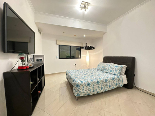 Venta De Exclusivo Apartamento En Resd. Benescola La Trigaleña - Wc
