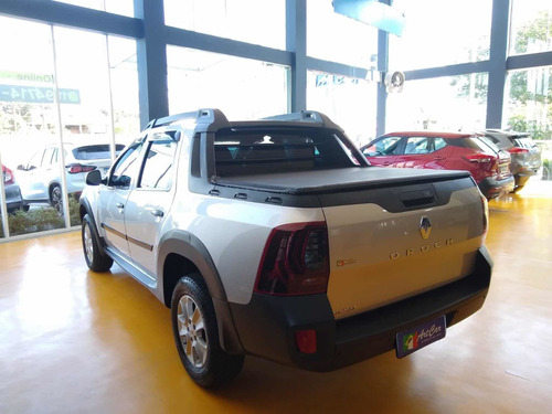 Imagem 2 de 9 de Renault Duster Oroch 2016 1.6 16v Expression Hi-flex 4p