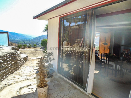 Se Vende Parcela Con Casa En Sector Miraflores, Curacaví.