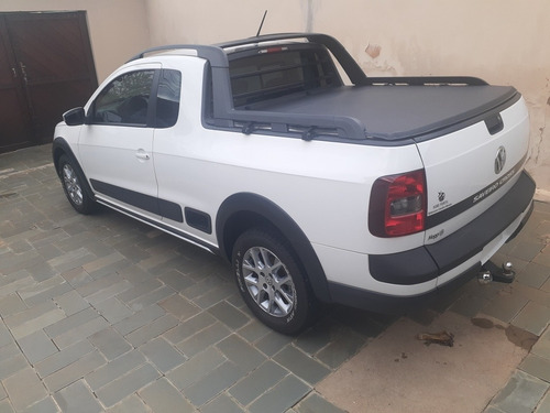 Imagem 4 de 15 de Volkswagen Saveiro 1.6 16v Cross Cab. Estendida Total Flex