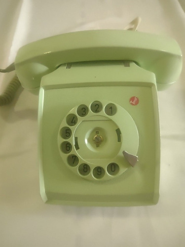 Teléfono Antiguo Verde (pintado)