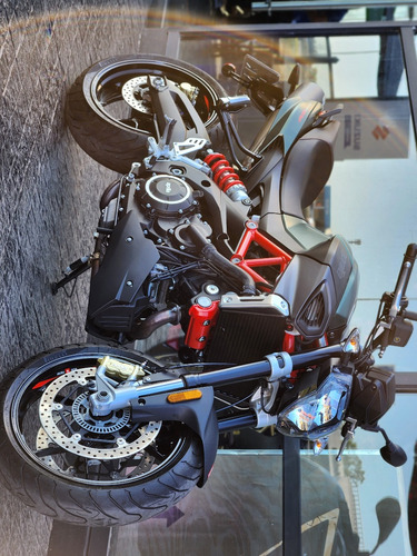 Imagen 21 de 25 de Aprilia Shiver 900cc Italiano 95 Cv Impecable Estado Mp