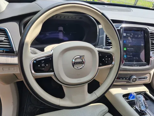 Volvo Xc90 T8 Ultimate Hibrido Enchufable 2.0cc At Aa 4x4