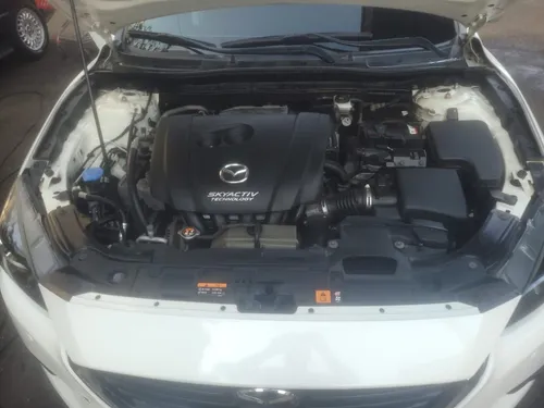 Mazda 3 2.0 Touring At