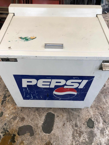 Hielera Pepsi