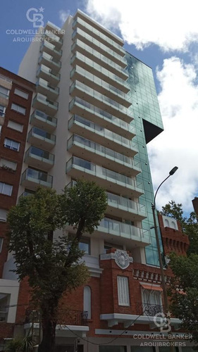 Apartamento De 2 Dormitorios En Venta En Punta Carretas