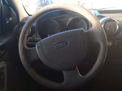 Imagem 9 de 14 de Ford Fiesta Trail 1.0 8v Flex