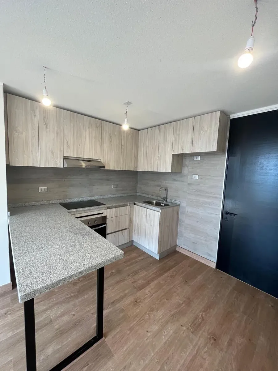 Imagen 1 de 12 de Semi Nuevo Departamento 2d+1b+est+b Con Vista Despejada