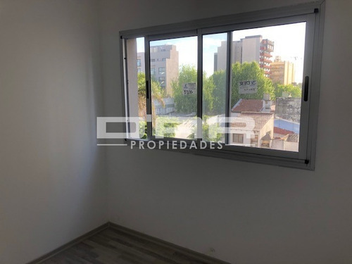Imagen 8 de 10 de Semipiso 2 Amb Frente Listo Para Escriturar - Murguiondo 100