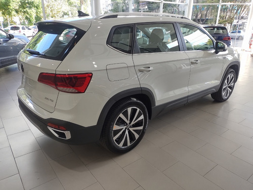 Imagen 6 de 16 de Volkswagen Taos Highline 0km 2022 Turbo Automatica Mz