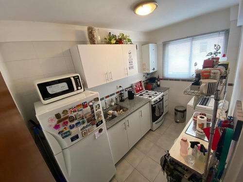 Departamento C/ Balcón Y Cocheras-luz Avell Centro