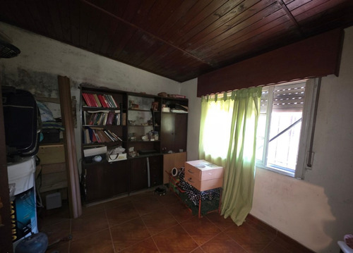 Venta Casa 4 Amb Cochera Fondo San Jose Temperley