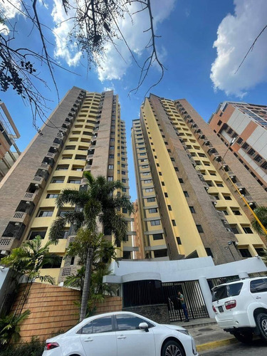 229932 Se Vende Apartamento 81m2 Edif. Bahía Platinum Urb. La Trigaleña Semi-amoblado