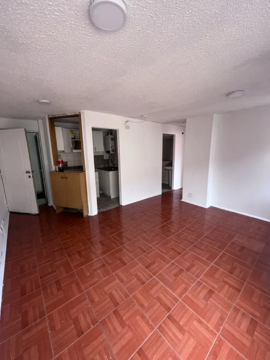 Imagen 1 de 7 de Departamento Frente A Plaza Yungay