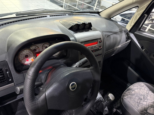 Fiat Idea 1.8 Adventure Flex 5p
