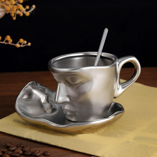Elegante Juego De Tazas De Café De Cerámica Con Platillo Y