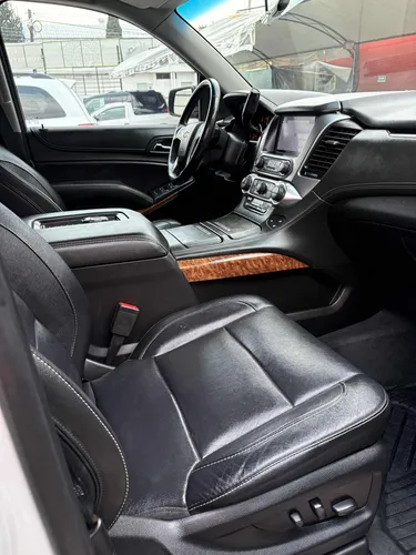 Chevrolet Suburban 5.4 Premier Piel 4x4 At