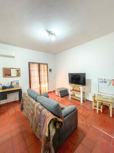Casa En Venta En Pergamino Con Patio