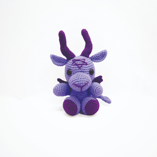 Baphomet Color Rosa Claro- Magenta Muñeco Crochet Amigurumi