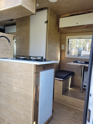 Imagen 4 de 25 de Motorhome Mercedes Benz Sprinter 0km