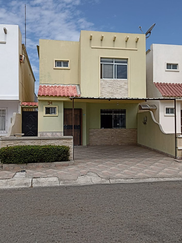 Se Vende Villa Amoblada