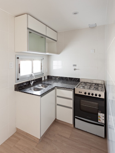 Imagen 6 de 14 de Excelente 1 Ambiente Balcon Cocina Separada Lavarropas