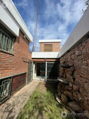 Casa En Alquiler - Cerro De Las Rosas - Zona Norte