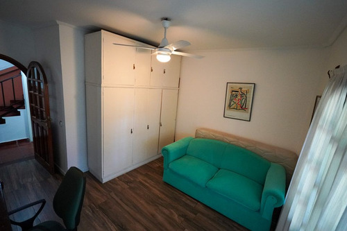 Venta , Casa Con Parque Y Pileta Parque Leloir, Ituzaingo
