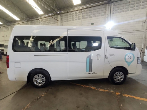 Imagen 5 de 15 de Nissan Urvan