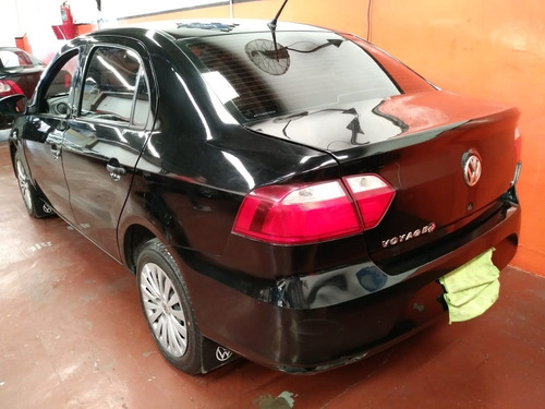 Volksagen Voyage 2014 Con Gnc 5ta Generacion Hermoso